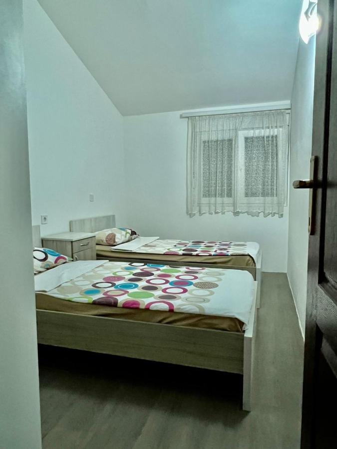 Apartmani Jankovic Budva Exteriör bild
